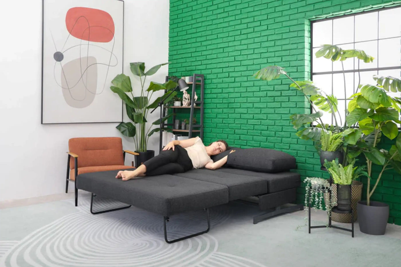 Sofa Beds vs. Air Mattresses: Why You Should Invest in Comfort this Holiday Season