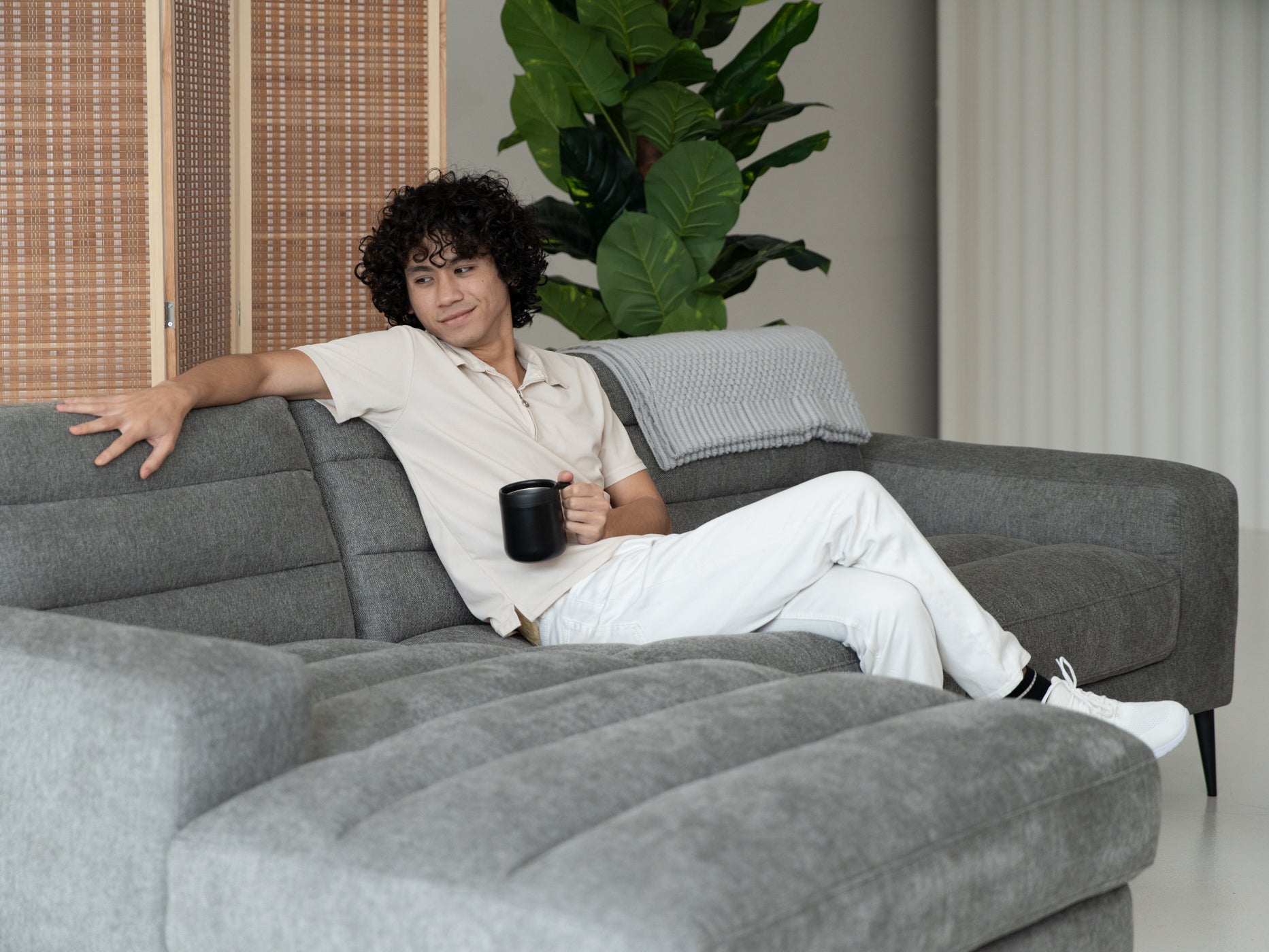 Newport Comfortable Sectional Couch - Left Hand – Spaze